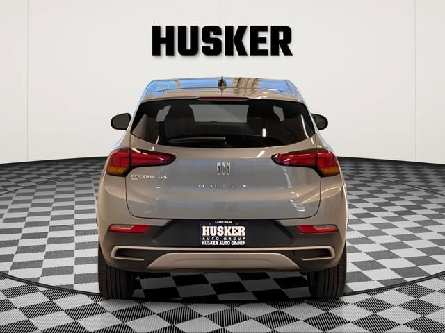 Certified 2025 Buick Encore GX Preferred AWD/4WD image 4
