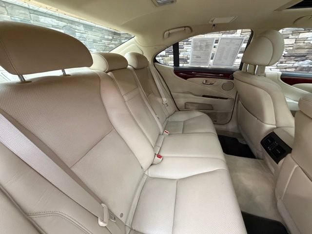 Used 2012 Lexus LS 460 AWD w/ Luxury Value Edition image 36
