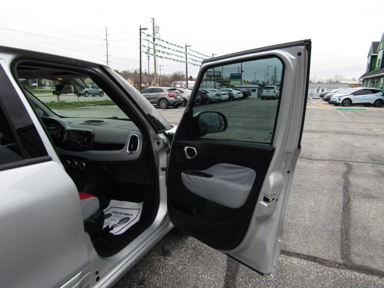 Used 2014 FIAT 500L Easy image 27
