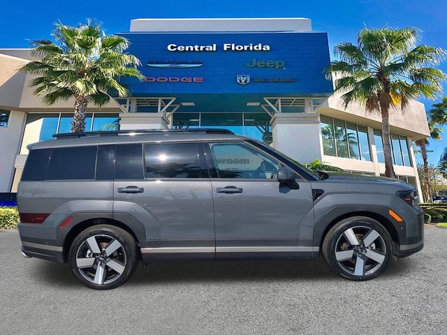 Used 2025 Hyundai Santa Fe Limited image 4