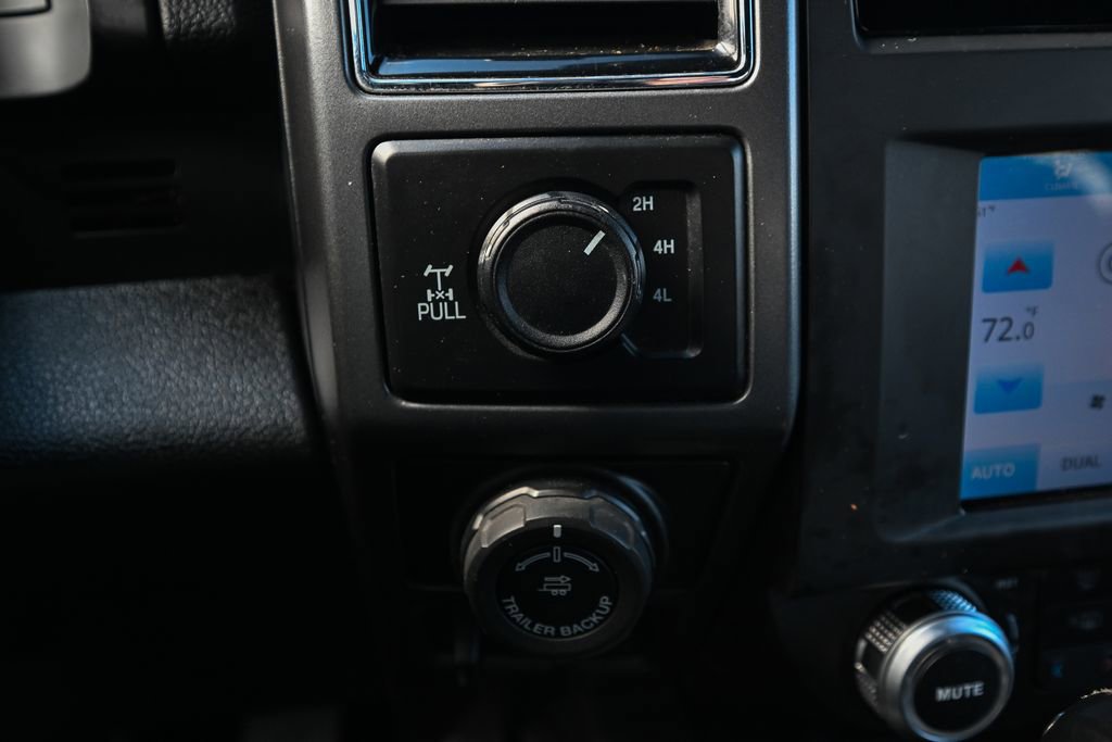 Used 2018 Ford F150 XLT w/ Equipment Group 302A Luxury AWD/4WD image 37