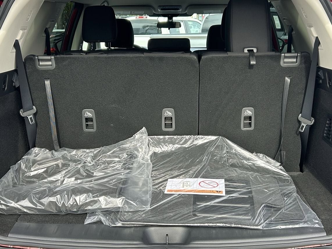 New 2026 Nissan Pathfinder SV FWD image 16