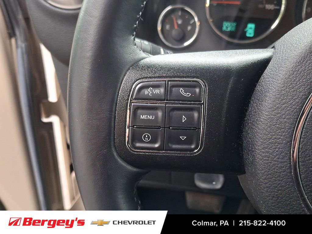 Used 2016 Jeep Wrangler Unlimited Sahara w/ Connectivity Group image 22