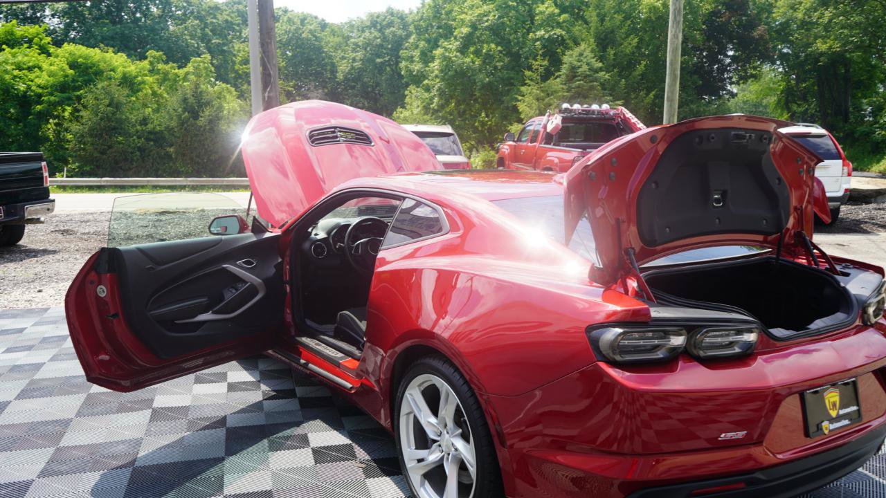 Used 2022 Chevrolet Camaro SS RWD image 80