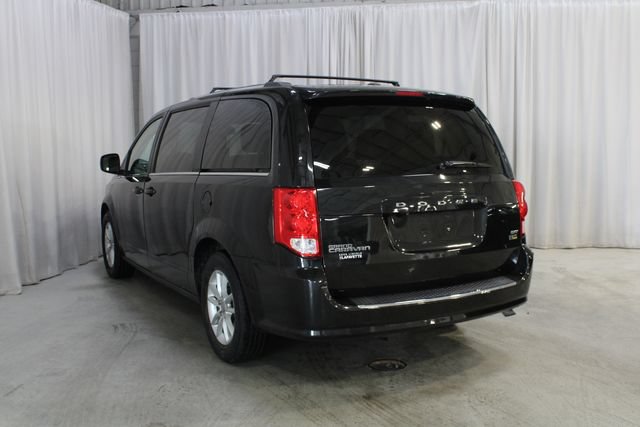 Used 2019 Dodge Grand Caravan SXT FWD image 21