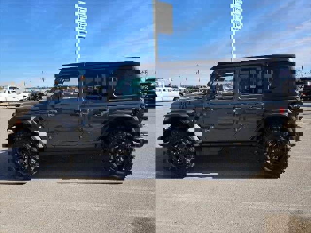 New 2026 Jeep Wrangler Unlimited Sport image 32