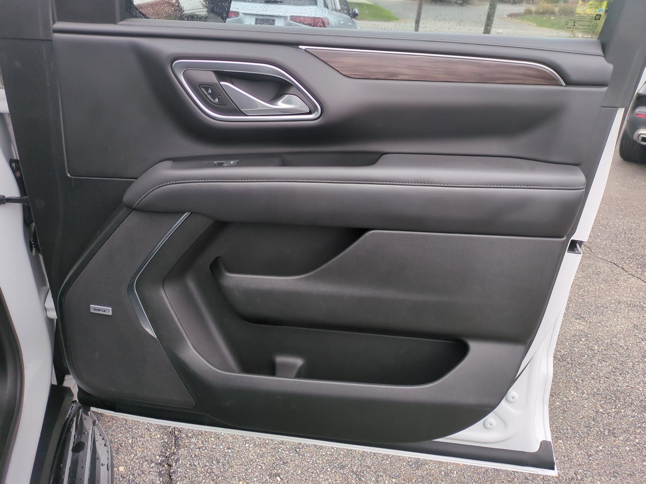 Used 2021 Chevrolet Suburban LT AWD/4WD image 33