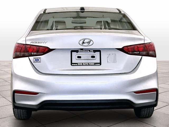 Used 2022 Hyundai Accent SEL FWD image 4