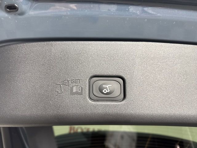 New 2026 Lincoln Nautilus Premier w/ Equipment Group 102A image 28