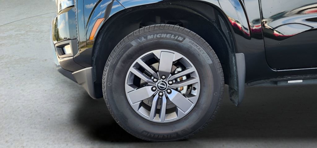 Used 2025 Nissan Frontier SV w/ SV Convenience Package image 10