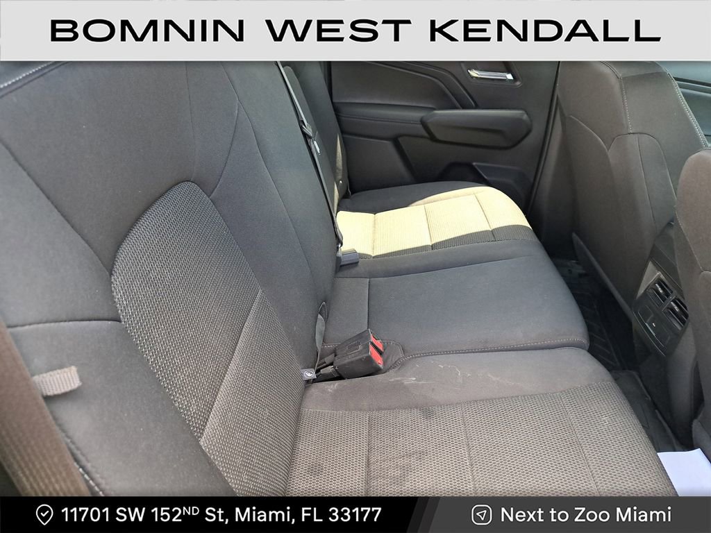 Used 2024 Chevrolet Colorado LT w/ LT Convenience Package image 9