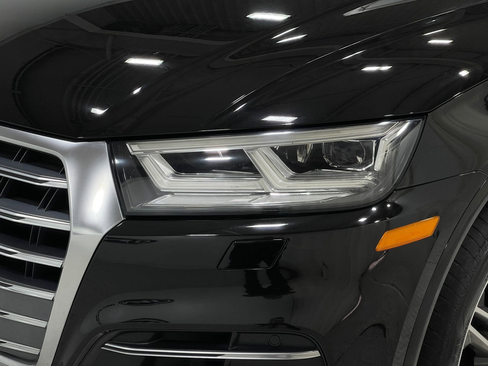 Used 2019 Audi SQ5 Premium Plus AWD/4WD image 33