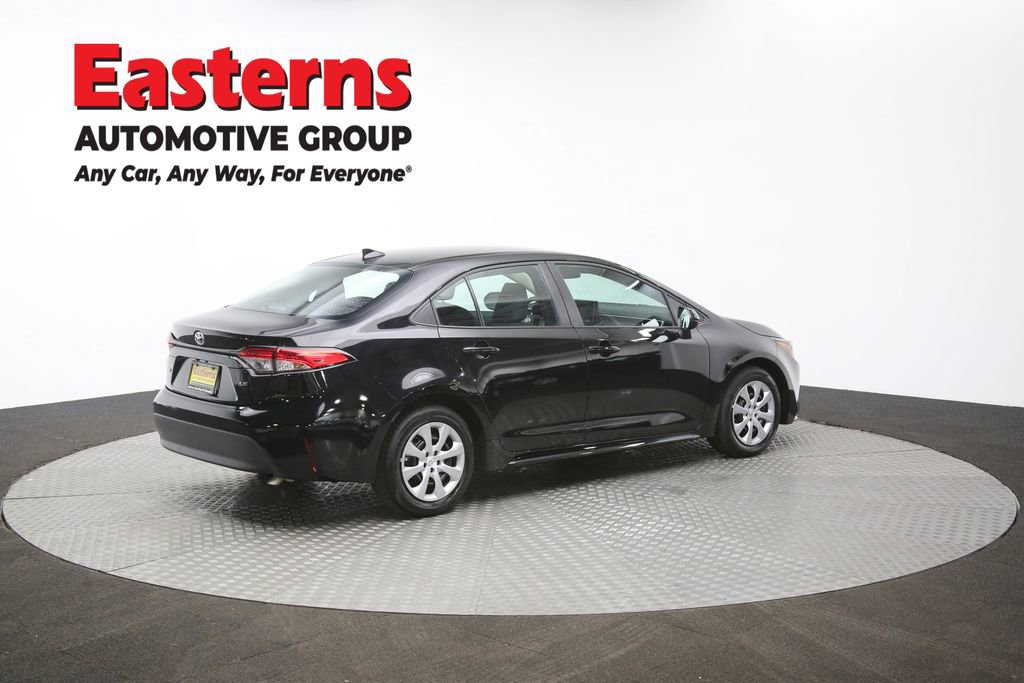 Used 2025 Toyota Corolla LE image 43