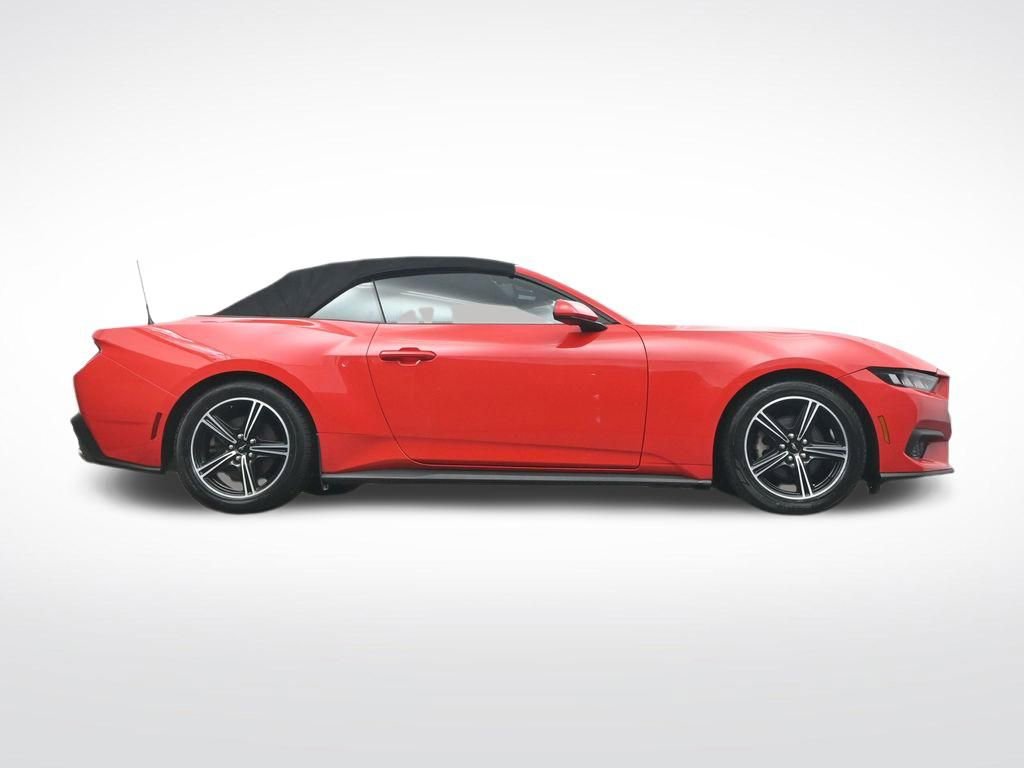 Used 2024 Ford Mustang EcoBoost image 33