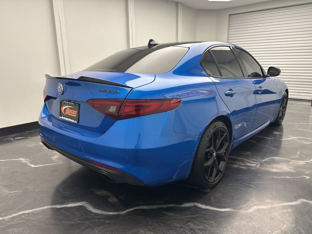 Used 2019 Alfa Romeo Giulia Ti w/ Nero Edizione image 3