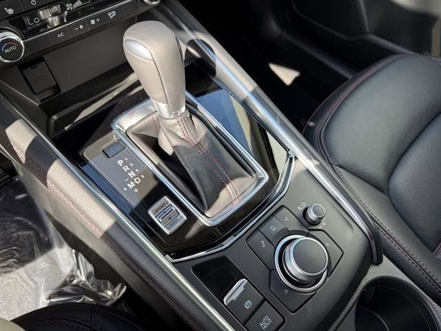 New 2025 MAZDA CX-5 Carbon Edition image 31