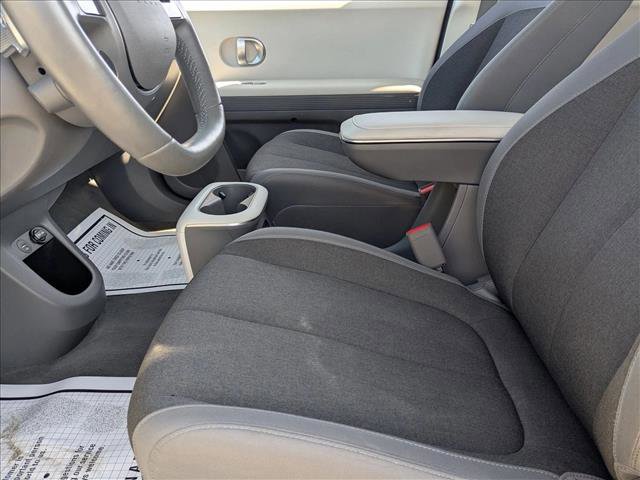 Used 2024 Hyundai Ioniq 5 SEL image 16