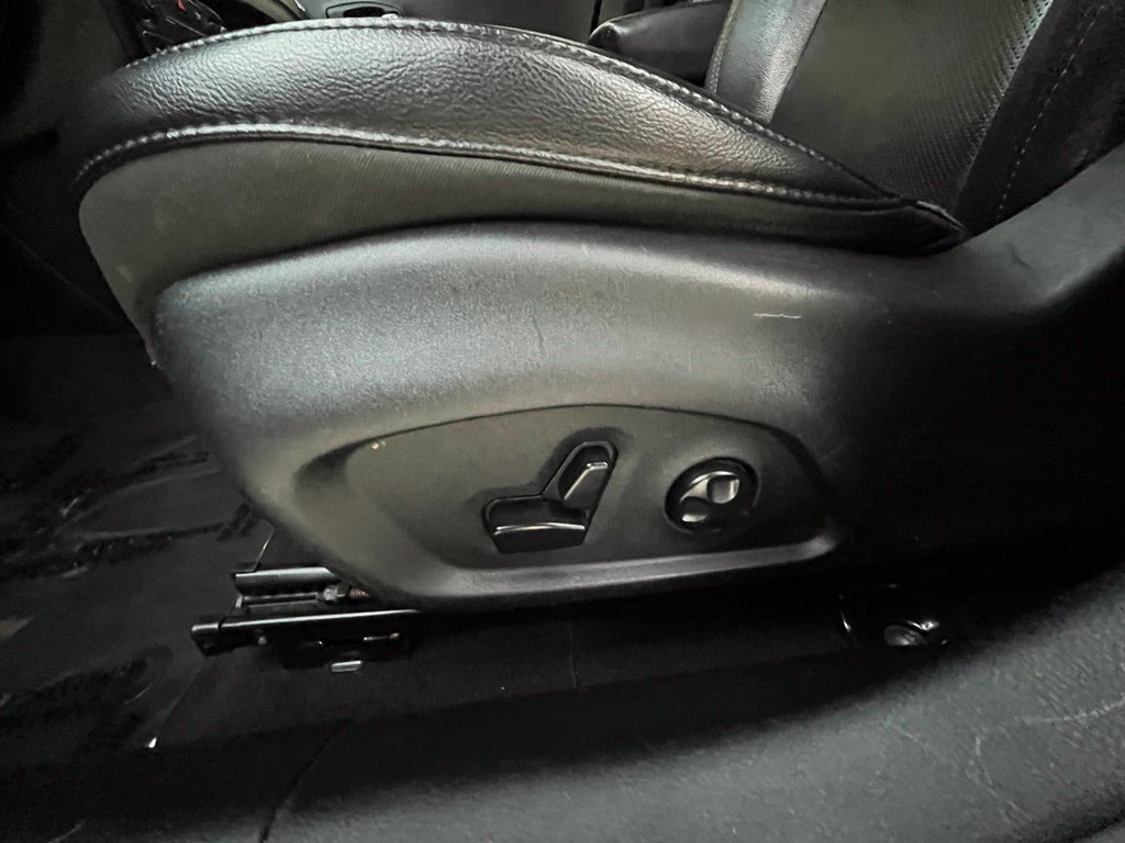 Used 2018 Jeep Compass Limited AWD/4WD image 31