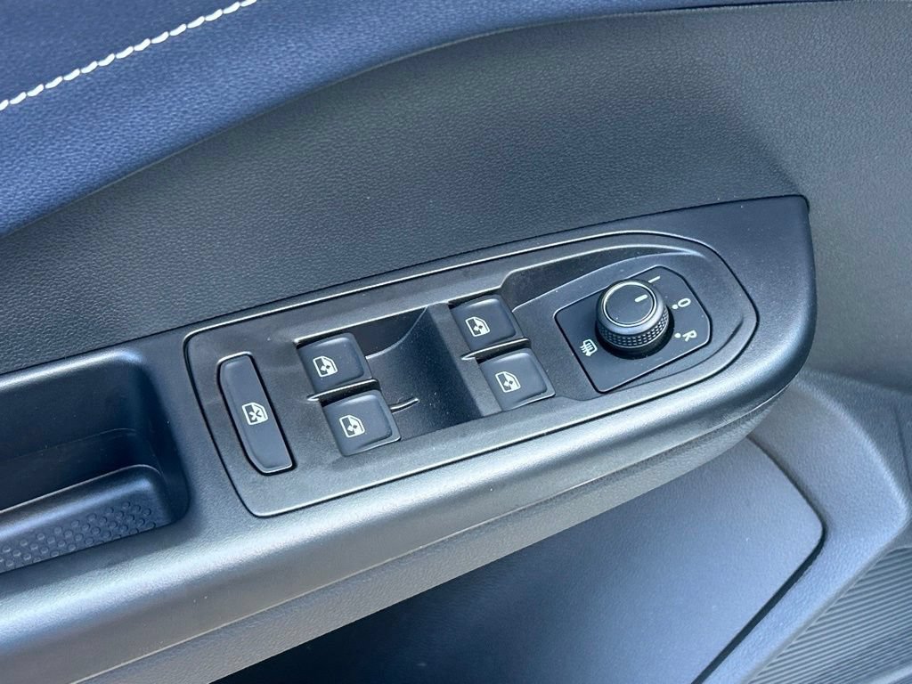 New 2026 Volkswagen Taos SEL AWD/4WD image 19