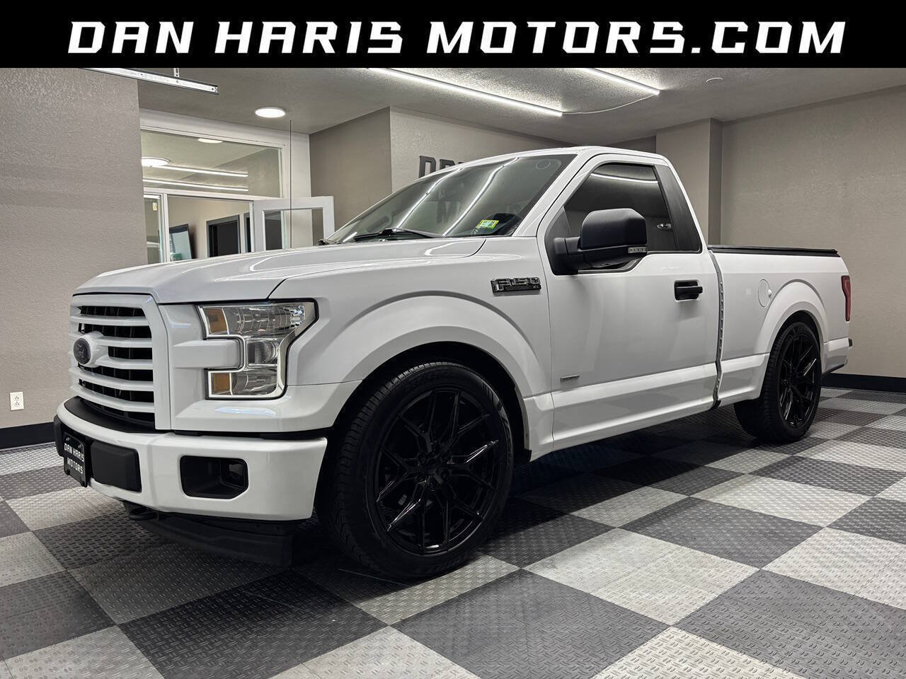 Used 2017 Ford F150 XL w/ XL Power Equipment Group AWD/4WD image 1