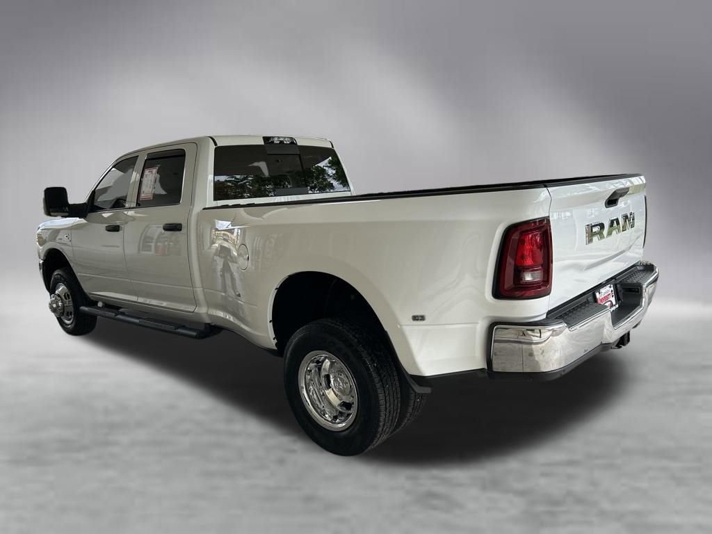 Used 2026 RAM 3500 Tradesman AWD/4WD image 4