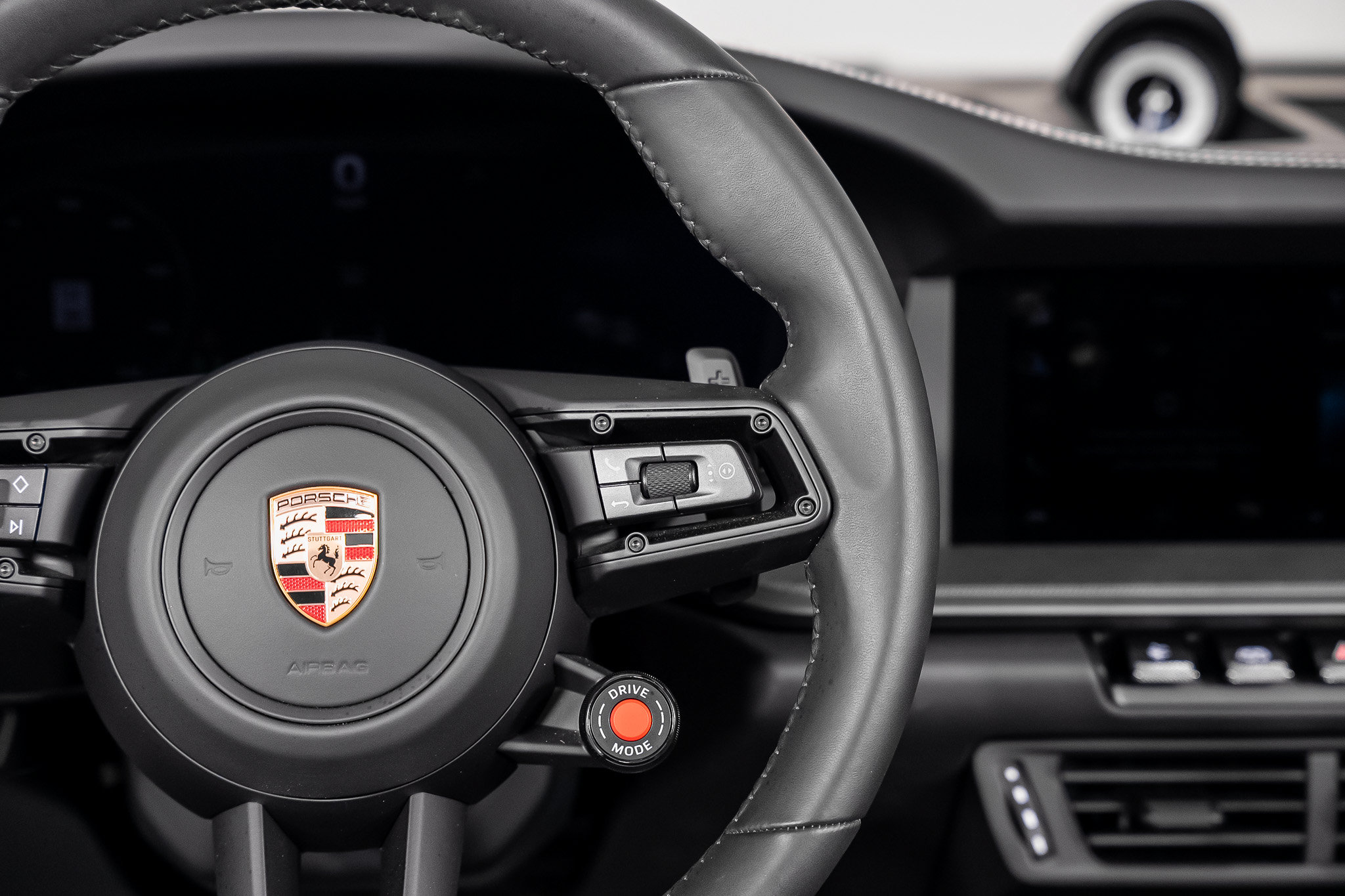 Used 2026 Porsche 911 Carrera RWD image 45