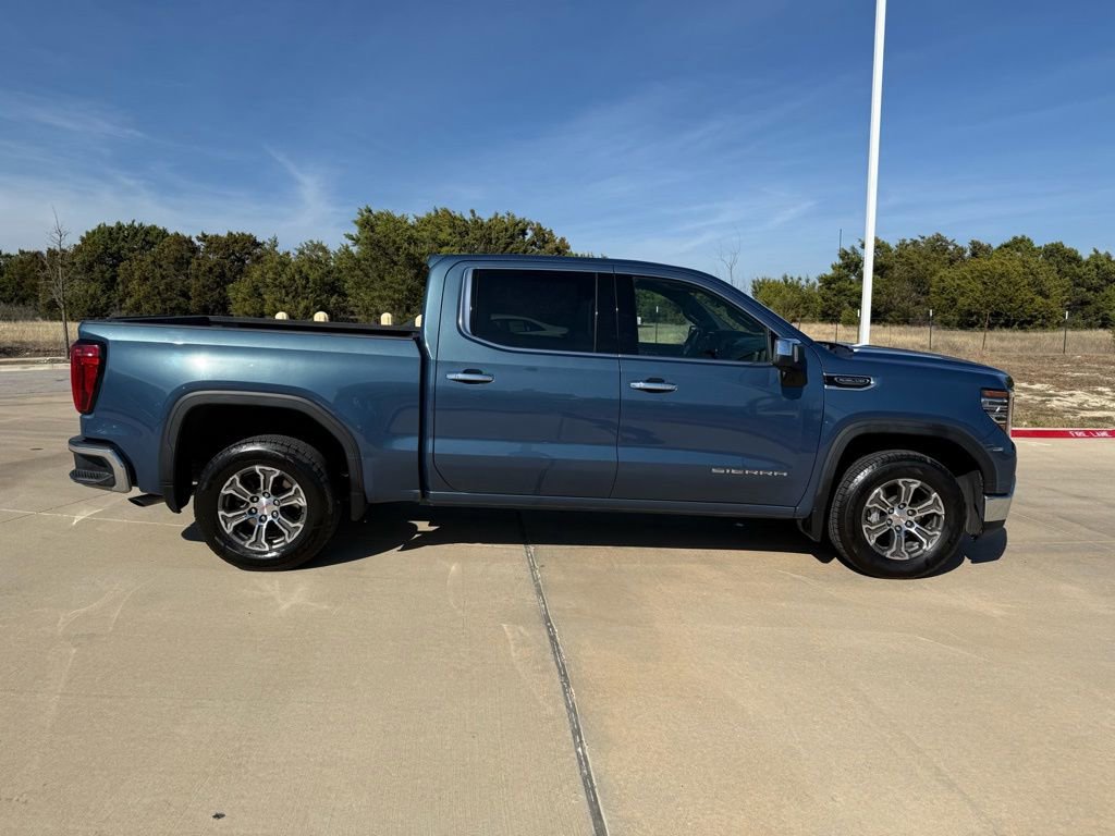 Used 2024 GMC Sierra 1500 SLT image 4