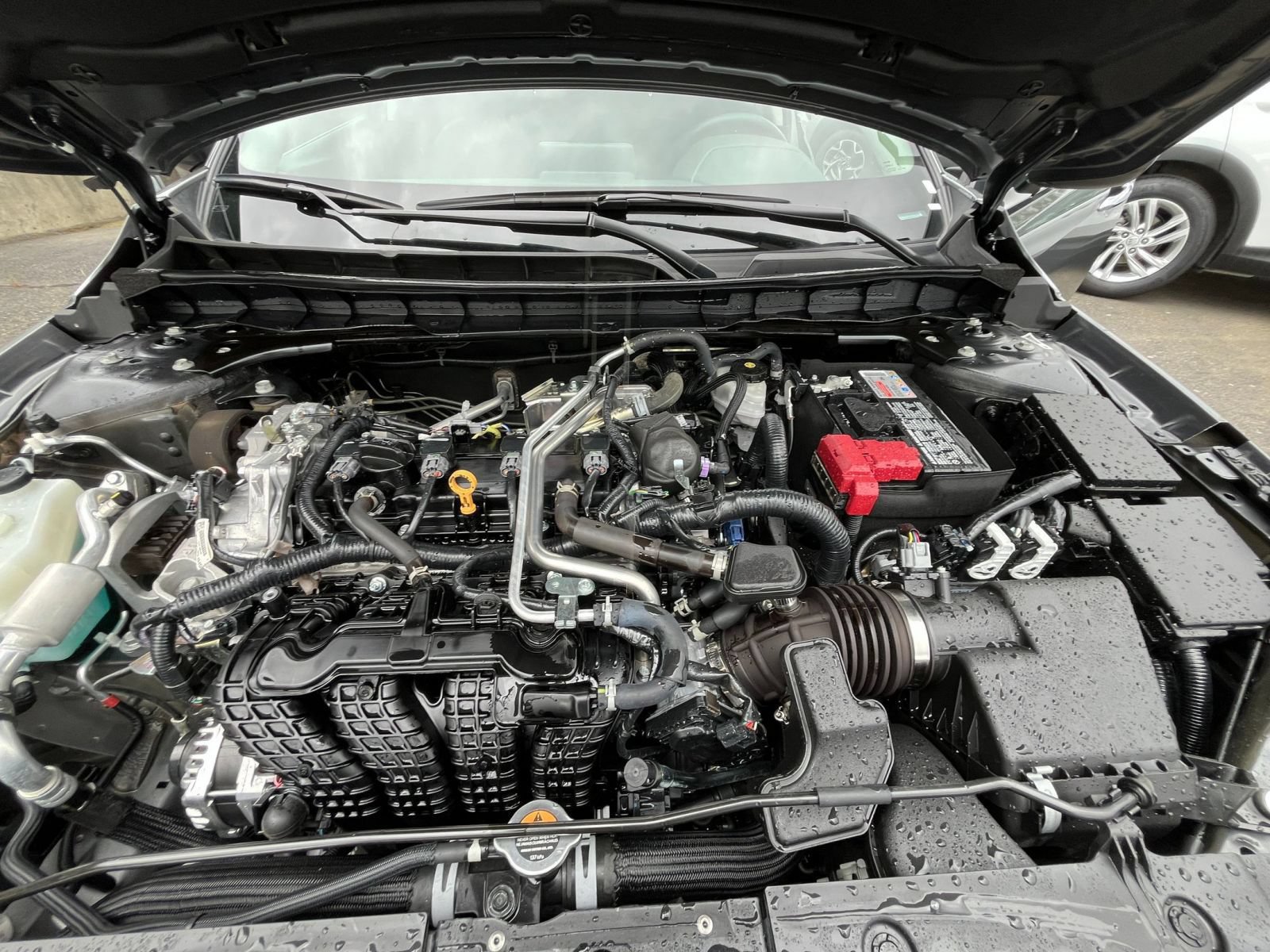 Used 2025 Nissan Altima 2.5 SV FWD image 32