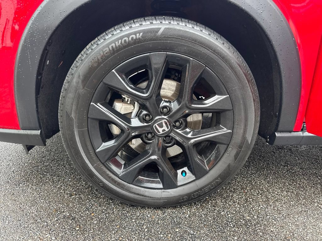 Used 2025 Honda HR-V Sport image 35