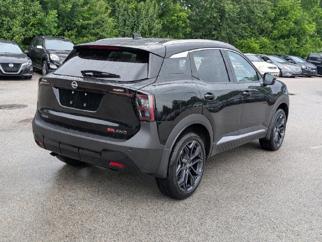 New 2026 Nissan Kicks SR w/ SR Premium Package AWD/4WD image 2