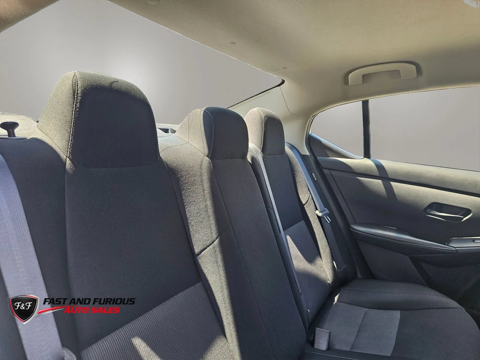 Used 2024 Nissan Sentra SV FWD image 13