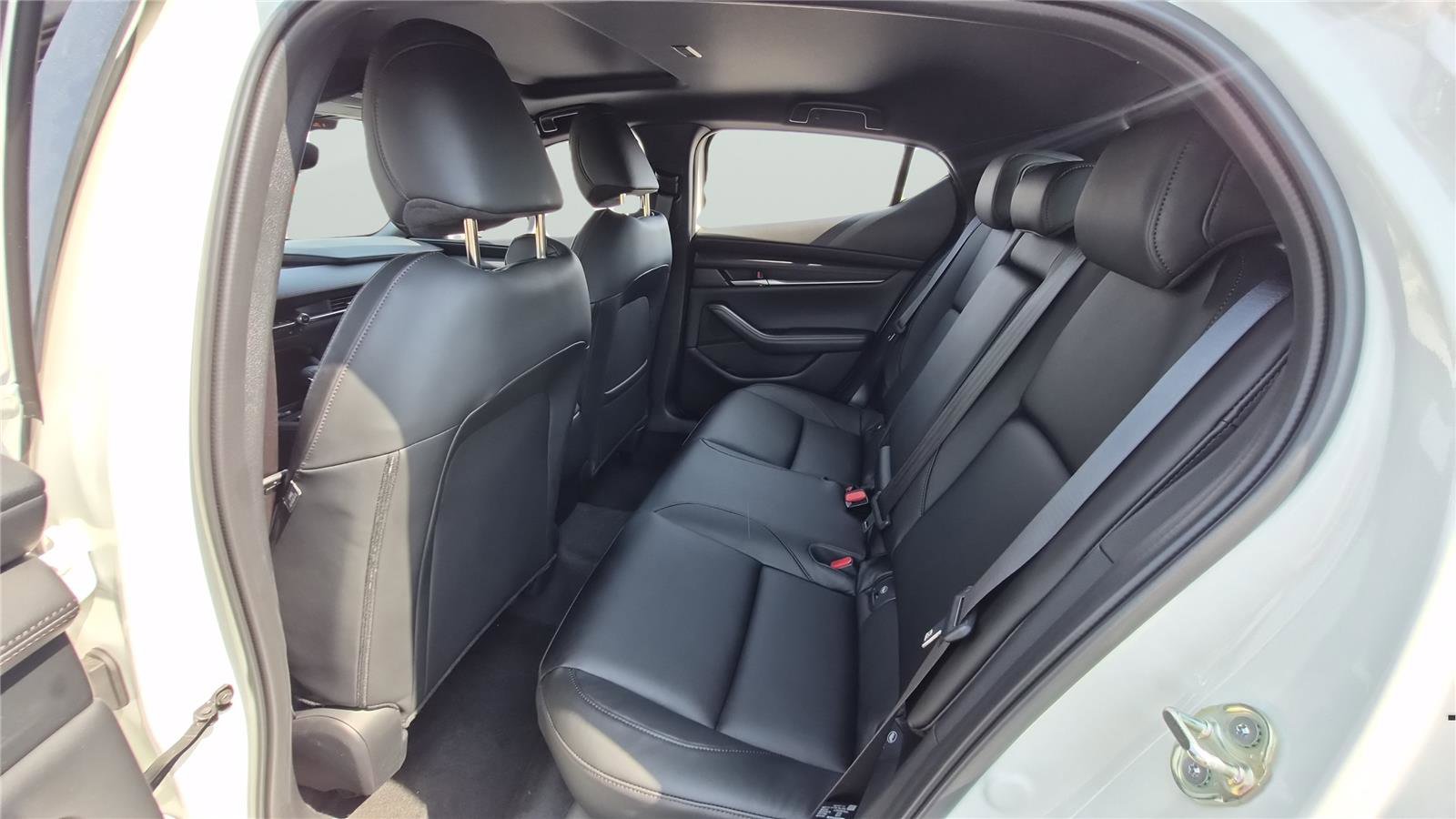 New 2026 MAZDA MAZDA3 s image 19