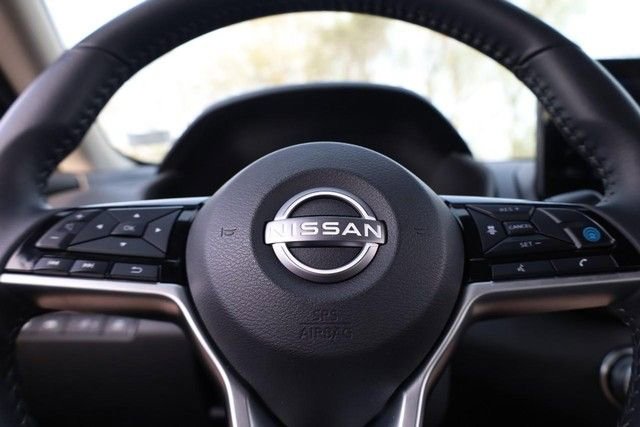 Certified 2024 Nissan Altima 2.5 SV w/ SV Premium Package AWD/4WD image 10