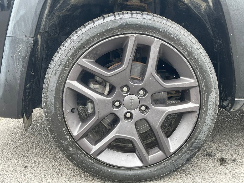 Used 2020 Jeep Renegade Altitude AWD/4WD image 11