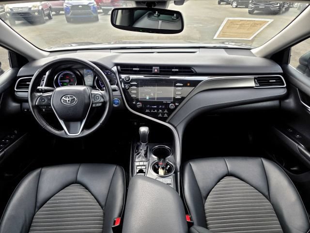 Used 2019 Toyota Camry SE w/ Audio Package FWD image 19
