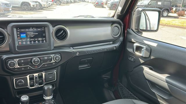 Used 2021 Jeep Wrangler Unlimited Sport image 23