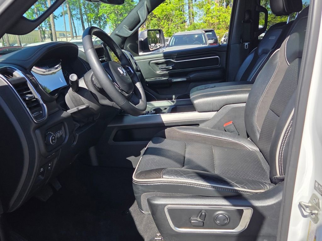 Used 2025 RAM 1500 Laramie image 5