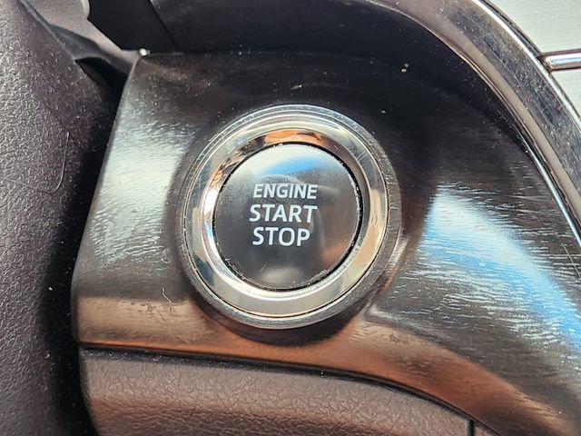 Used 2018 Toyota Avalon XLE FWD image 15