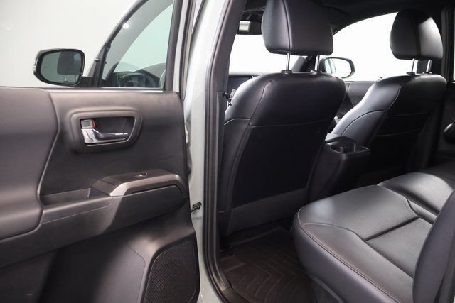 Certified 2021 Toyota Tacoma TRD Pro AWD/4WD image 33