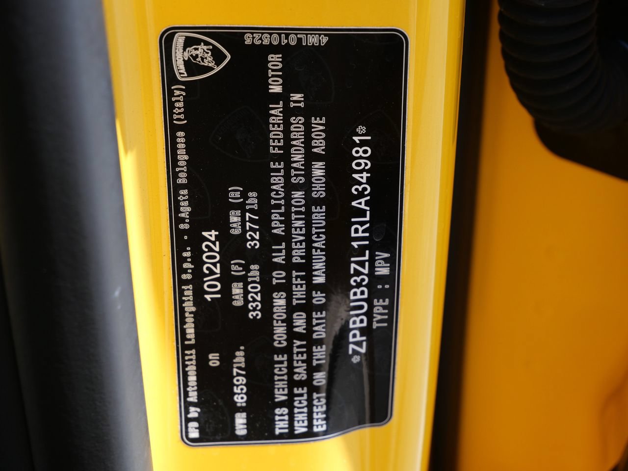 Used 2024 Lamborghini Urus S AWD/4WD image 28