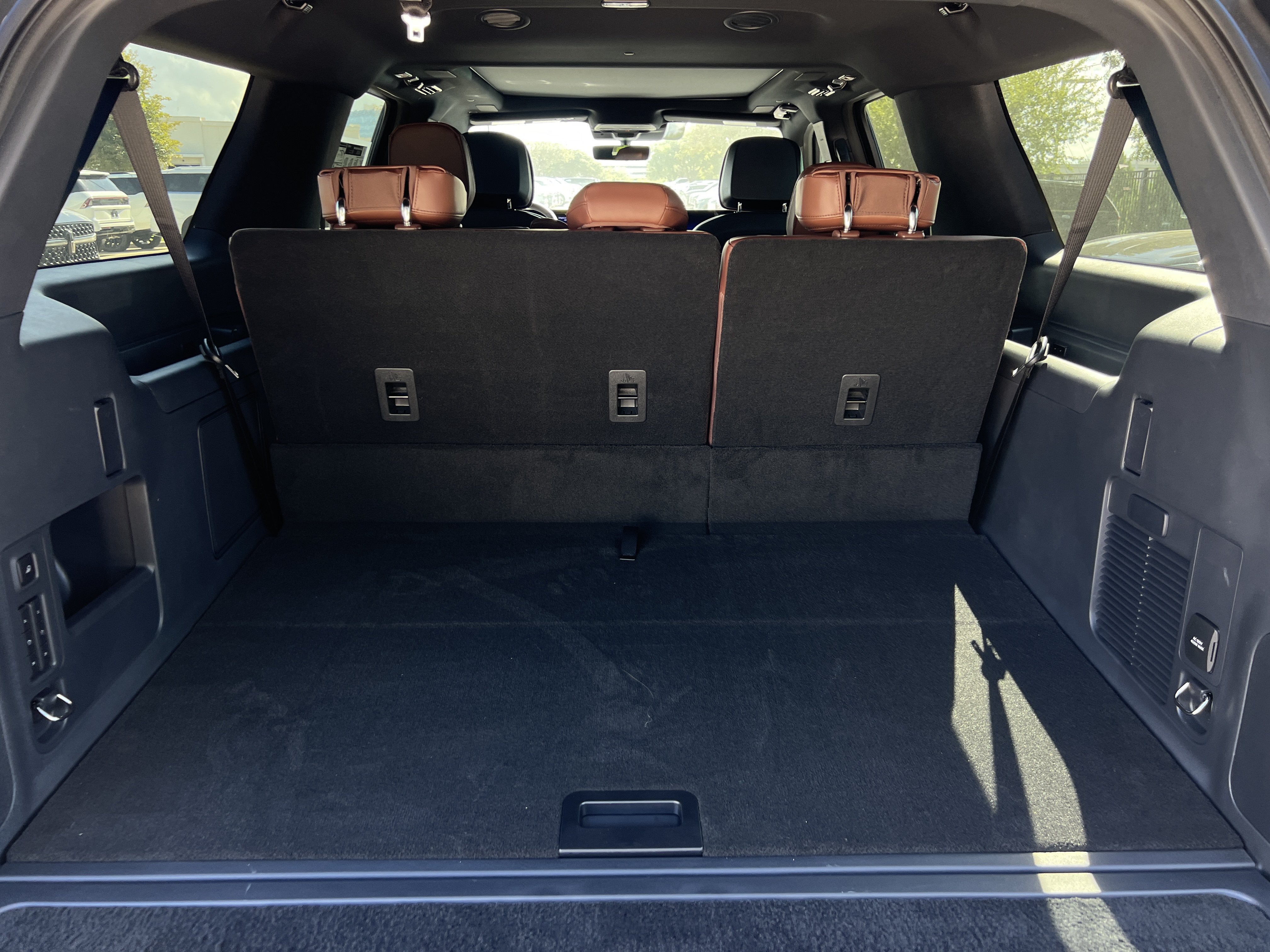 New 2027 Lincoln Navigator L Reserve AWD/4WD image 27