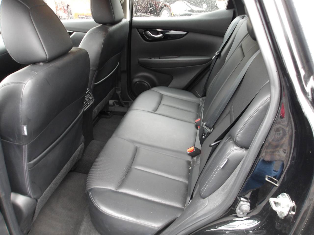 Used 2022 Nissan Rogue Sport SL w/ Premium Package AWD/4WD image 10