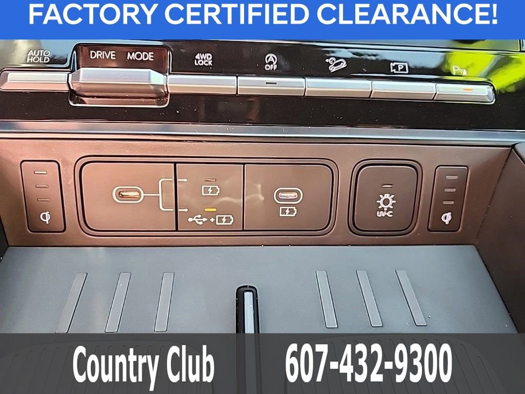 Used 2025 Hyundai Santa Fe Calligraphy image 16