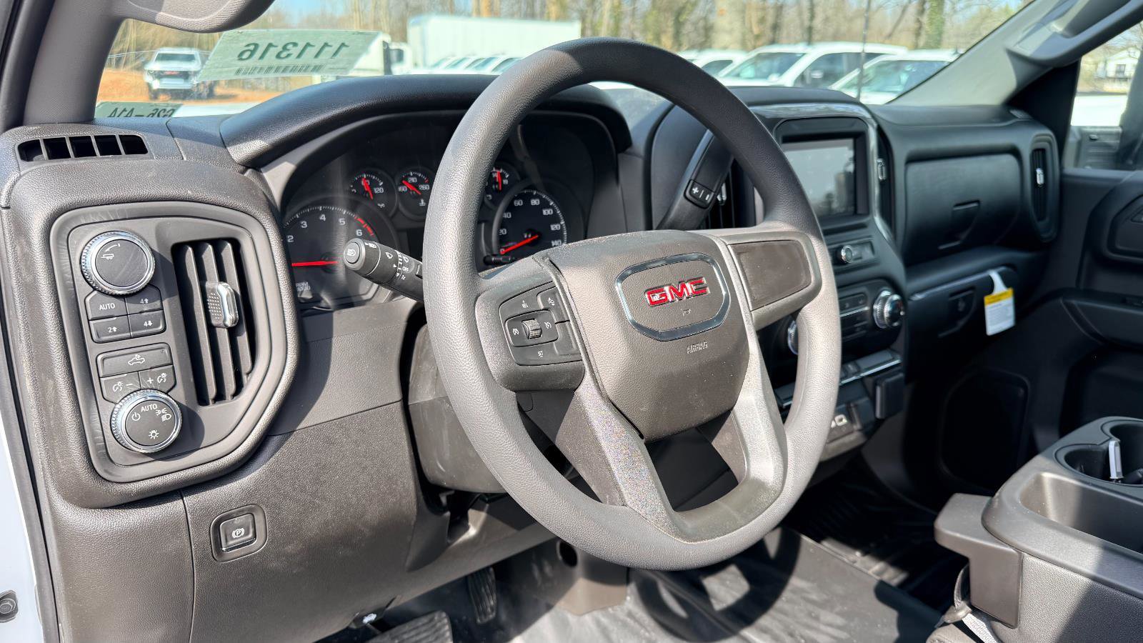 New 2026 GMC Sierra 3500 Pro w/ Convenience Package image 15