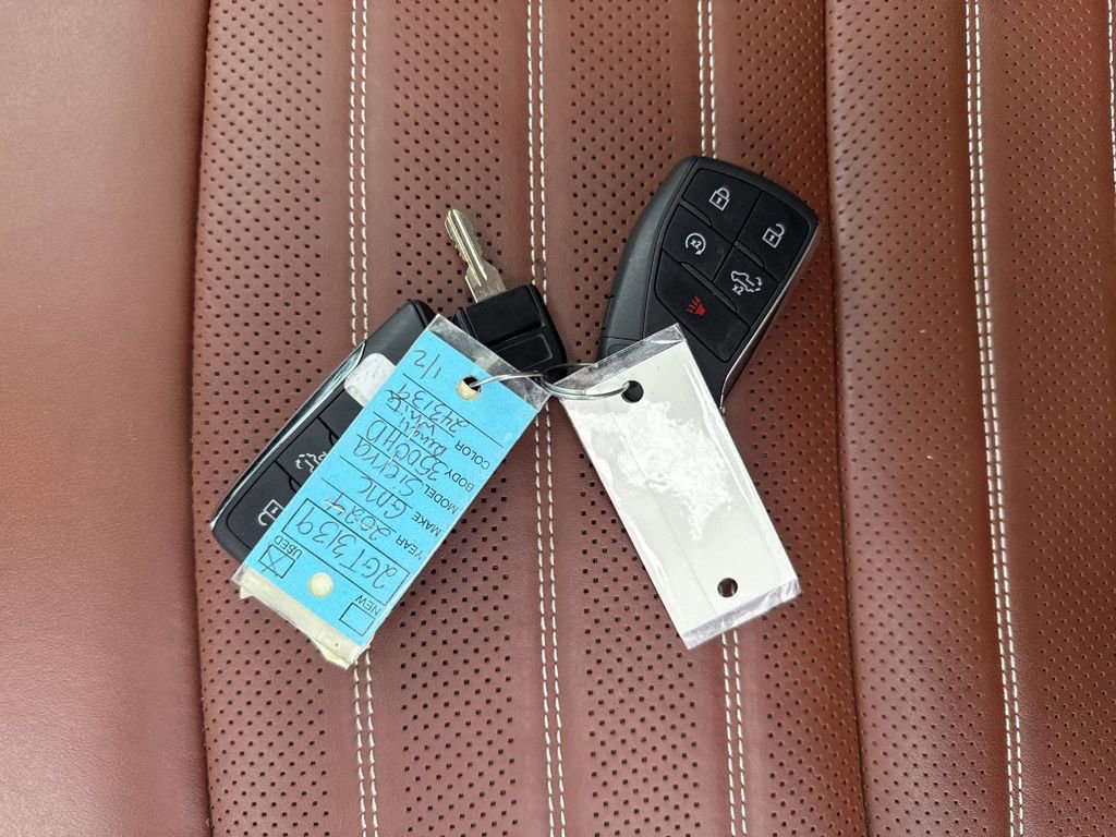 Used 2024 GMC Sierra 3500 Denali Ultimate image 42