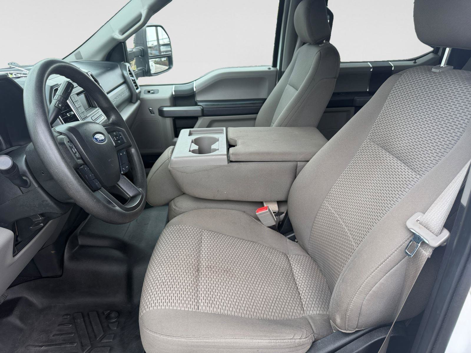 Used 2018 Ford F350 XLT AWD/4WD image 10