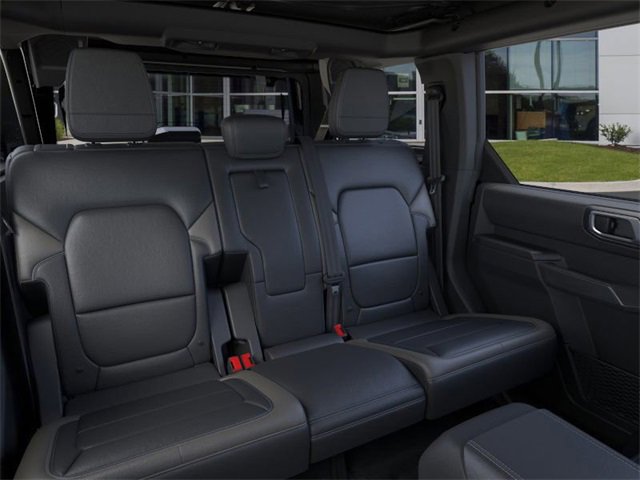 New 2025 Ford Bronco Outer Banks image 11