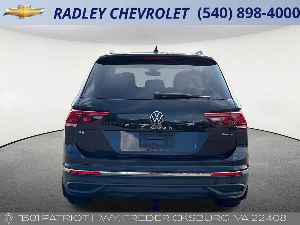 Used 2024 Volkswagen Tiguan SE w/ Panoramic Sunroof Package AWD/4WD image 26