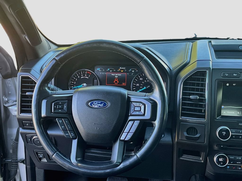 Used 2018 Ford Expedition Limited w/ Equipment Group 301A AWD/4WD image 24
