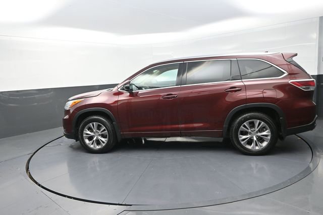 Used 2015 Toyota Highlander XLE image 44